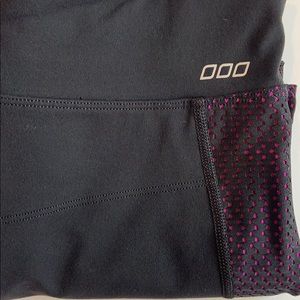 Lorna Jane Mesh Crops